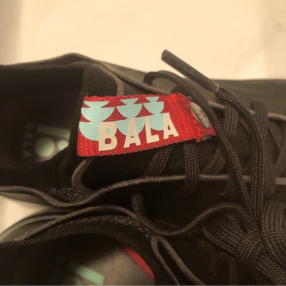 BALA Twelves, Unisex Nursing High Performance Shoes - Picture 4 of 9